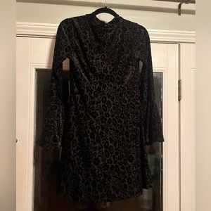 Lily Rose velvet print dress